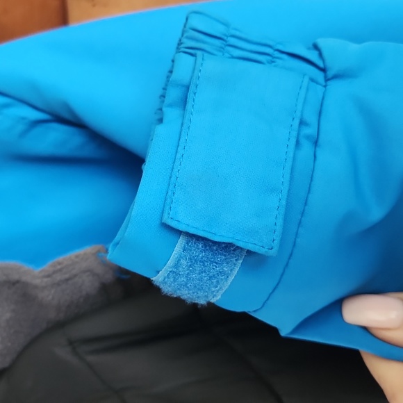 Cabela's Jackets BUNDLE - Picture 7 of 9